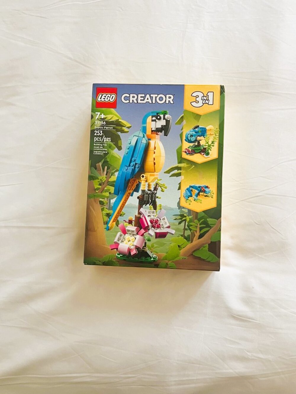 LEGO Creator 3in1 Exotic Parrot 31136 Building Set (253 Pcs) New Sealed